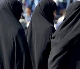 Rakka’da kadınlar yeniden şeriat altında