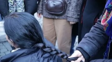 16 yaşındaki bir çocuk saç örme videosu gerekçe gösterilerek tutuklandı