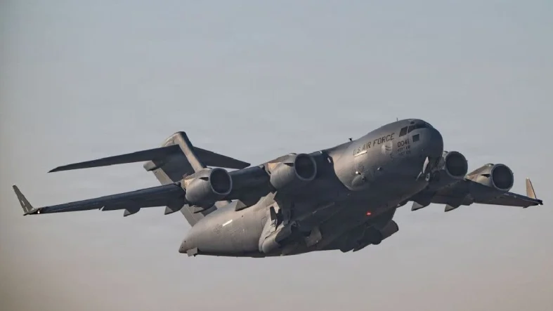 irakta-dusen-abd-ucaginda-4-murettebat-oldu