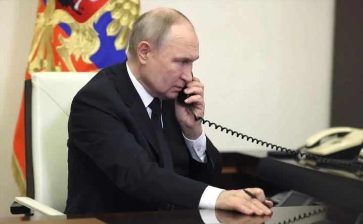 putin-telefon-23032024