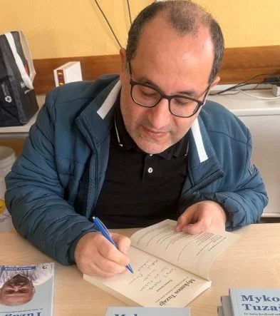 0809a775-ff2f-4b5c-85a8-18688553779a